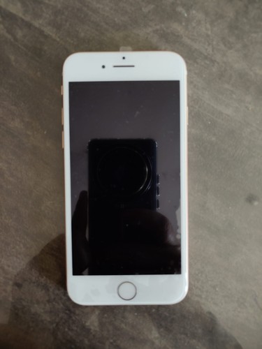 Iphone 128 con - 8,